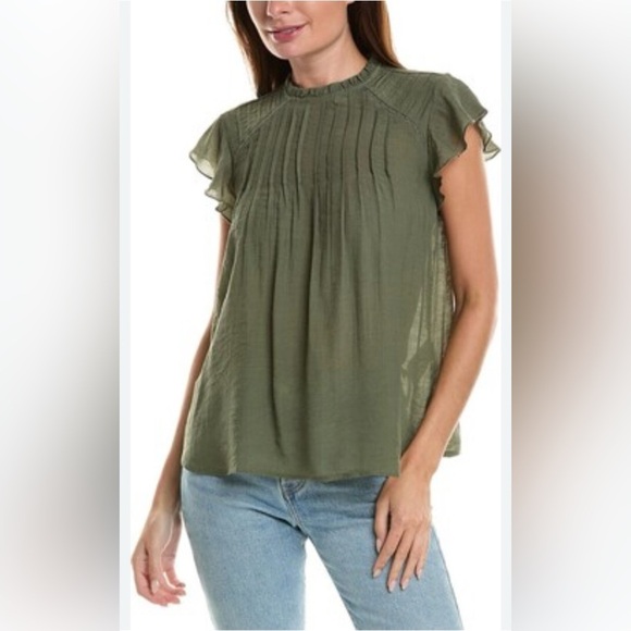 Nanette Lepore Tops - Nanette Lepore Green Pleated Ruffled Short Sleeve Blouse Womens Size Medium